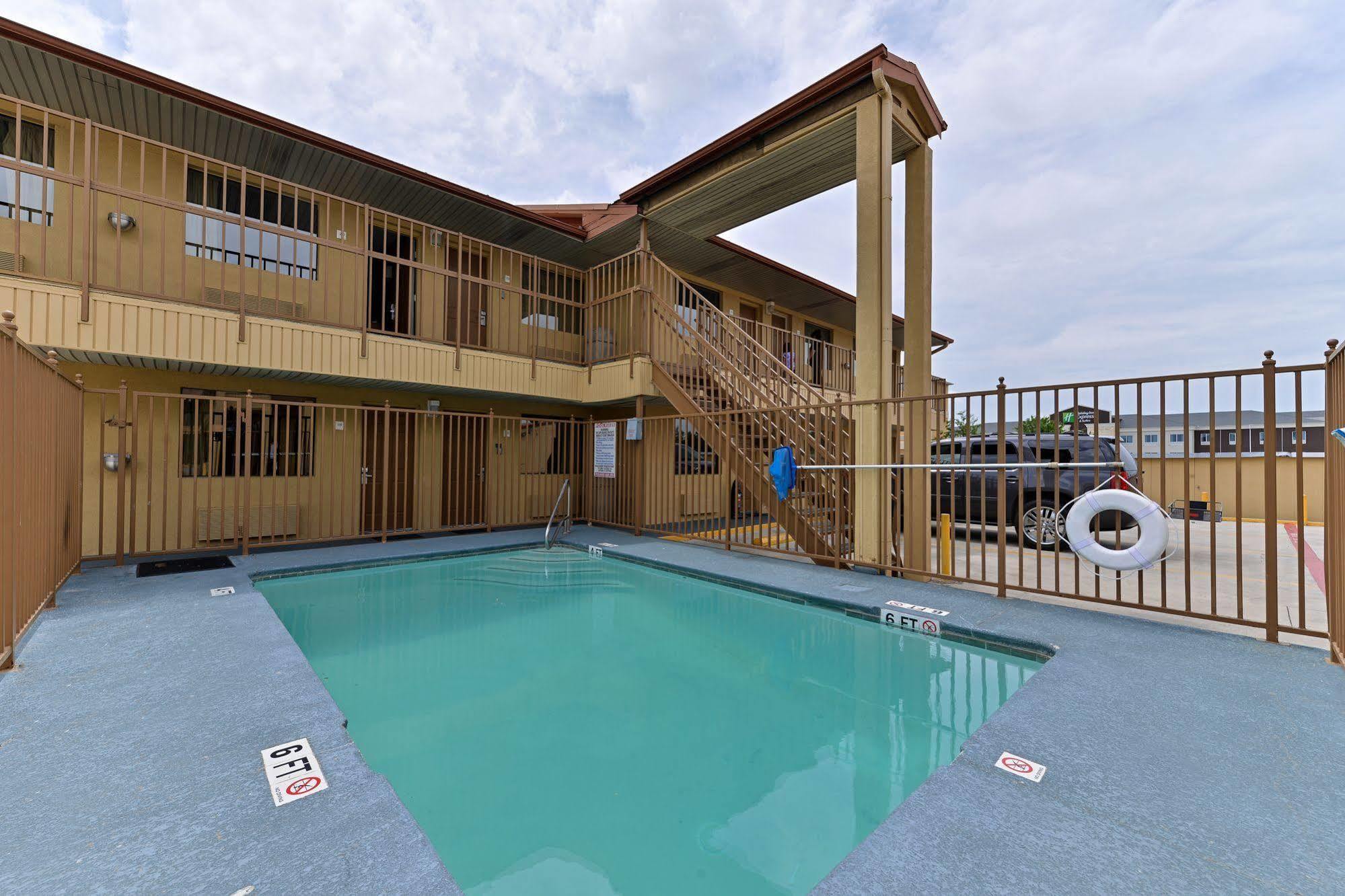 Econo Lodge Killeen Extérieur photo